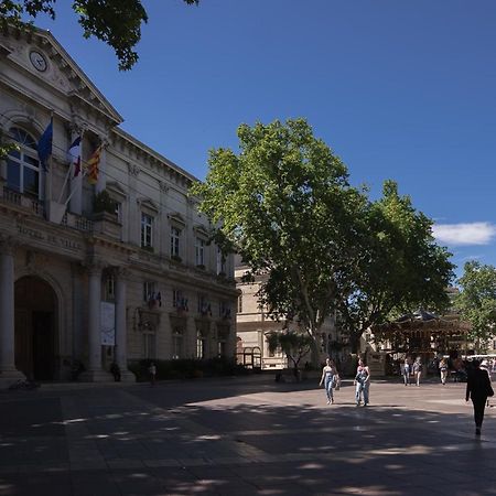 Le Central Avignon Exteriör bild